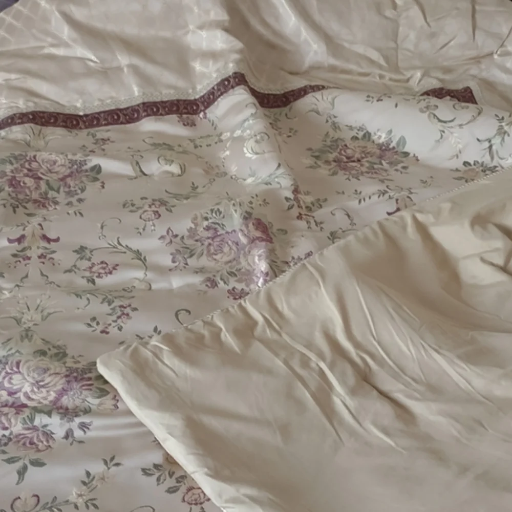 Comforter embroidered floral rope trim jacquard